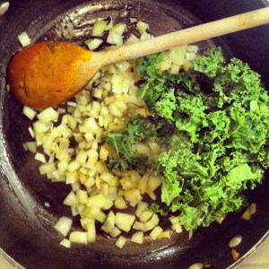 Sauter l'oignon et le chou